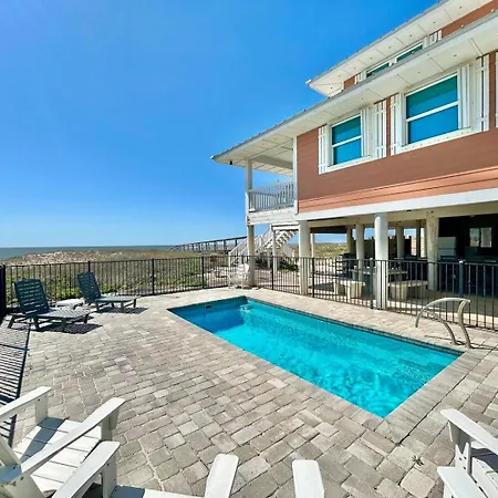 Villa Sea Vous Play